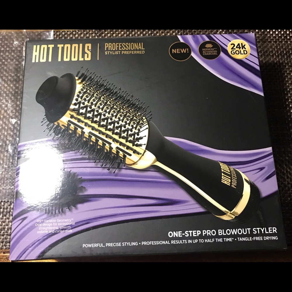 Hot Tools Blowout Styler